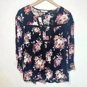 Pale Sky Women's 3/4 Sleeve Black Crochet Accent Floral Blouse Size Large